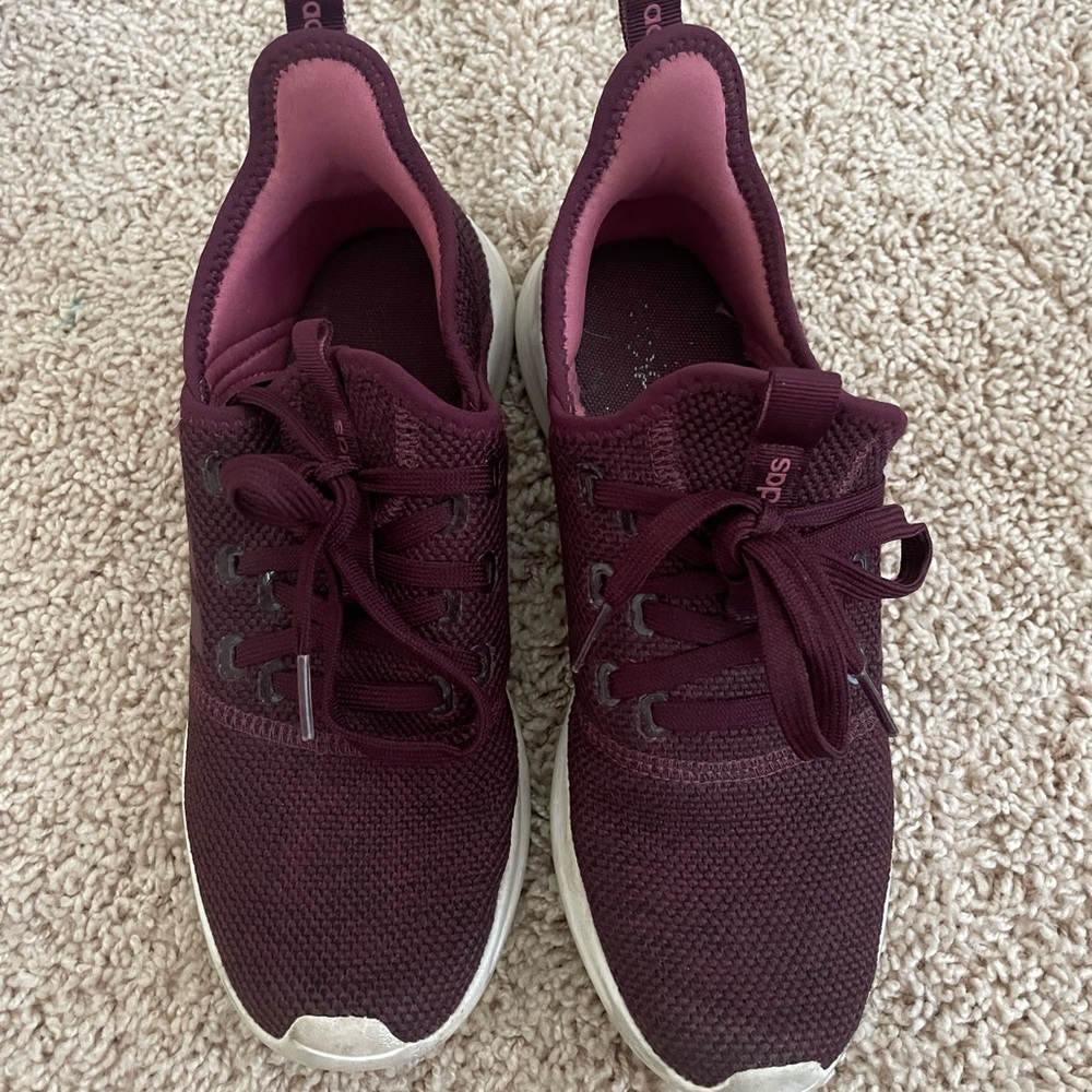 Adidas tennis shoes